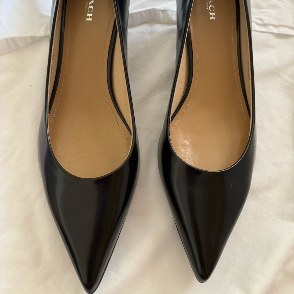 New without a box Black Coach Heels